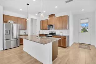 3280 Canna Lily Pl, Clermont, FL 34711 - Photo 3