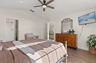 7955 Heritage Entrance Blvd, Kissimmee, FL 34747 - Photo 11