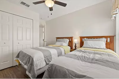 7955 Heritage Entrance Boulevard, Kissimmee, FL 34747 - Photo 17