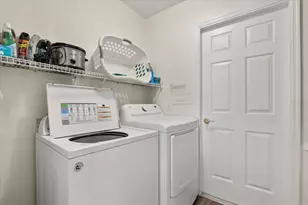 7955 Heritage Entrance Blvd, Kissimmee, FL 34747 - Photo 21