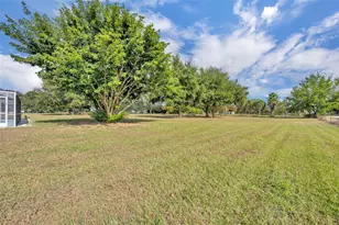 37510 Leggett Ln, Lady Lake, FL 32159 - Photo 29