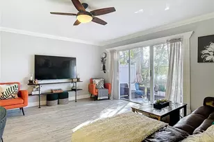 4835 Walden Cir, Orlando, FL 32811 - Photo 17