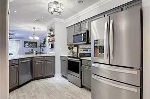 4835 Walden Cir, Orlando, FL 32811 - Photo 7