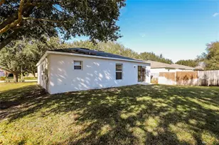 977 Vanderbilt Dr, Eustis, FL 32726 - Photo 15