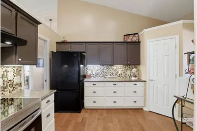 864 Lake Elsie Drive, Tavares, FL 32778 - Photo 7