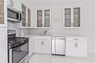 421 Rollins Dr, Davenport, FL 33837 - Photo 15