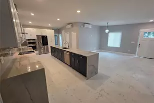 1911 W Amelia St, Orlando, FL 32805 - Photo 3