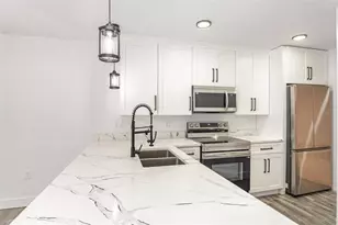 1000 S Locust Ave, Sanford, FL 32771 - Photo 11