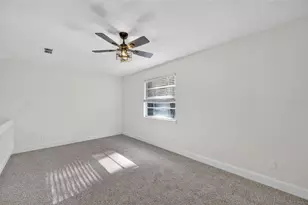 5812 Red Cedar Ln, Tampa, FL 33625 - Photo 31