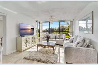 3630 Whitehall Drive #105, West Palm Beach, FL 33401 - Photo 15