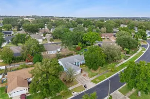 2716 Cedaridge Cir, Clermont, FL 34711 - Photo 31
