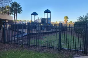 8101 Resort Village Dr, Orlando, FL 32821 - Photo 15
