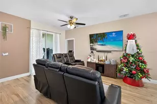 1664 Redfin Dr, Kissimmee, FL 34759 - Photo 15