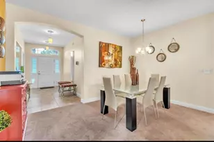 245 Viola Dr, Auburndale, FL 33823 - Photo 5