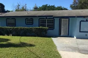 1995 5th St NE, Winter Haven, FL 33881 - Photo 1