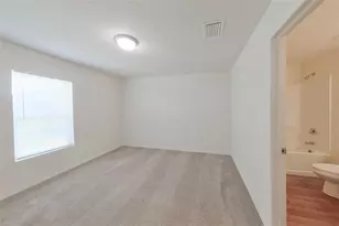 1618 NE 36th St, Cape Coral, FL 33909 - Photo 11