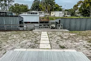 26143 Rose Ln, Astatula, FL 34705 - Photo 11