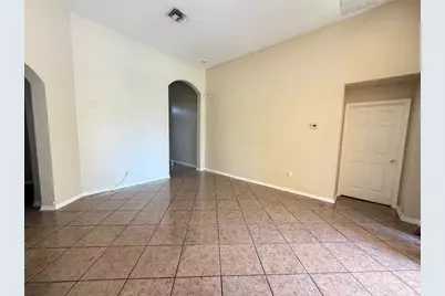 2910 Bonita Circle, Kissimmee, FL 34744 - Photo 5