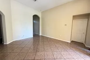 2910 Bonita Cir, Kissimmee, FL 34744 - Photo 5