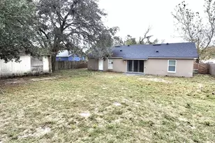 4431 Centennial Dr, Orlando, FL 32808 - Photo 17