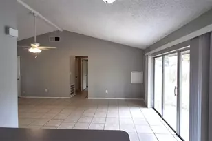 4431 Centennial Dr, Orlando, FL 32808 - Photo 7