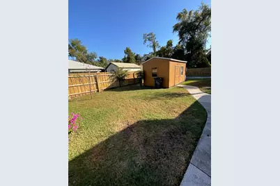 616 Kings Lane SW, Winter Haven, FL 33880 - Photo 9