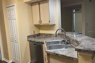 738 Crest Pines Dr, Orlando, FL 32828 - Photo 11