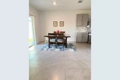 6009 Wandering Willow Dr, Wesley Chapel, FL 33545 - Photo 5