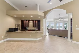 1017 Johns Point Dr, Oakland, FL 34787 - Photo 13