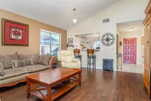 150 Edgewater Cir, Sanford, FL 32773 - Photo 7