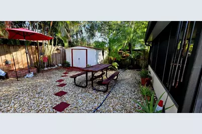 667 Golden Sunshine Circle, Orlando, FL 32807 - Photo 23