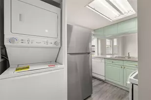 142 Mango Dr, Davenport, FL 33897 - Photo 7