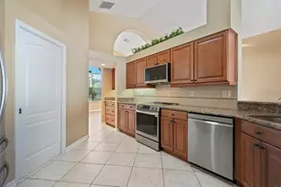 1920 Turnberry Dr, Oviedo, FL 32765 - Photo 13