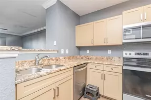 202 E South St, Orlando, FL 32801 - Photo 15