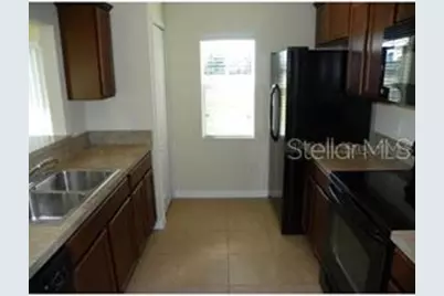 391 Carina Circle, Sanford, FL 32773 - Photo 3