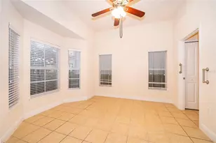 1075 David Walker Dr, Tavares, FL 32778 - Photo 15