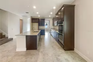 16136 Monterey Greens Cir, Tampa, FL 33647 - Photo 7