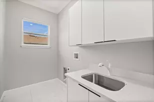 319 Water Shr Dr, Leesburg, FL 34748 - Photo 17