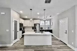 839 Lake Evalyn Dr, Celebration, FL 34747 - Photo 9