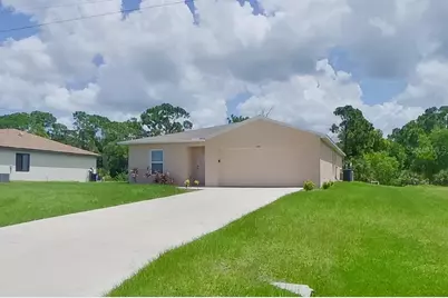 826 Wilmington Parkway, Cape Coral, FL 33993 - Photo 3