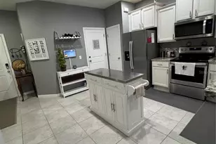 1148 Pavia Dr, Apopka, FL 32703 - Photo 9