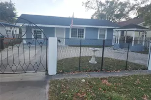 708 W Miller St, Orlando, FL 32805 - Photo 1