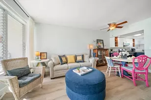 7050 Sunset Way, Saint Pete Beach, FL 33706 - Photo 13