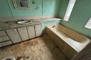 217 Ellsworth Dr, Kissimmee, FL 34758 - Photo 19