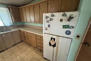 217 Ellsworth Dr, Kissimmee, FL 34758 - Photo 9