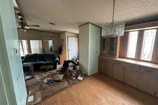 217 Ellsworth Dr, Kissimmee, FL 34758 - Photo 11