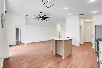 15722 Autumn Glen Avenue, Clermont, FL 34714 - Photo 9