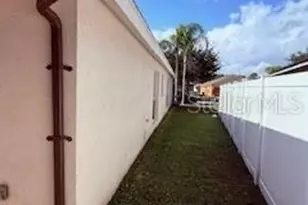 25422 Lexington Oaks Blvd, Wesley Chapel, FL 33544 - Photo 7