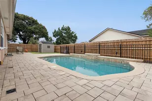 1042 Seminole Creek Dr, Oviedo, FL 32765 - Photo 23