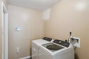 1042 Seminole Creek Dr, Oviedo, FL 32765 - Photo 31